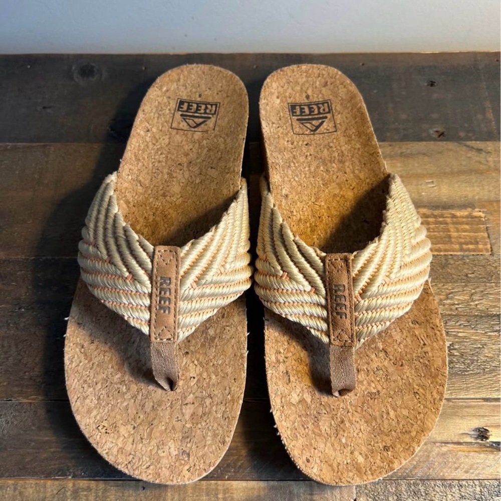 Reef Cushion Cork Flip Flops – Women’s Size 8 – Rope Strap Comfort Sandals